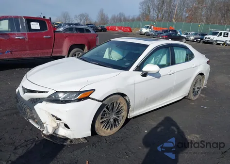 2018 Toyota Camry Se из США, поврежденный, VIN 4T1B11HK4JU570851